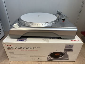 Ion USB Turntable iTTUSB Vinyl Record Player EXCELLENT