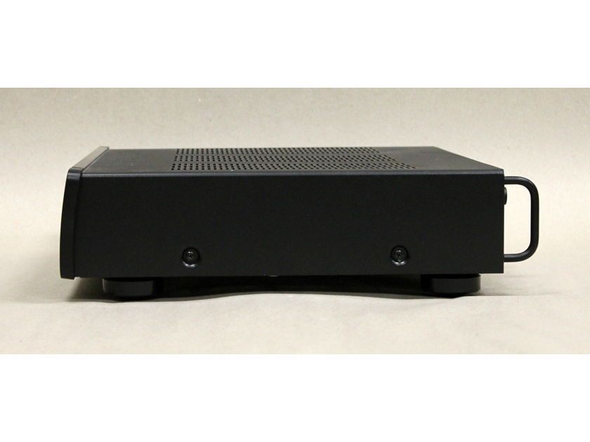 Parasound Halo A-23 Stereo Amplifier in Black Finish