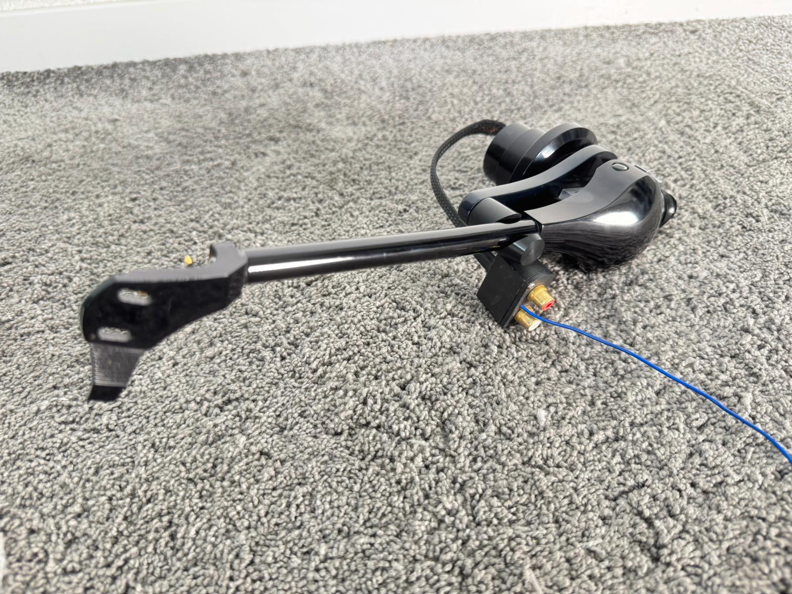 Helius Designs Omega 10.5 tonearm 5