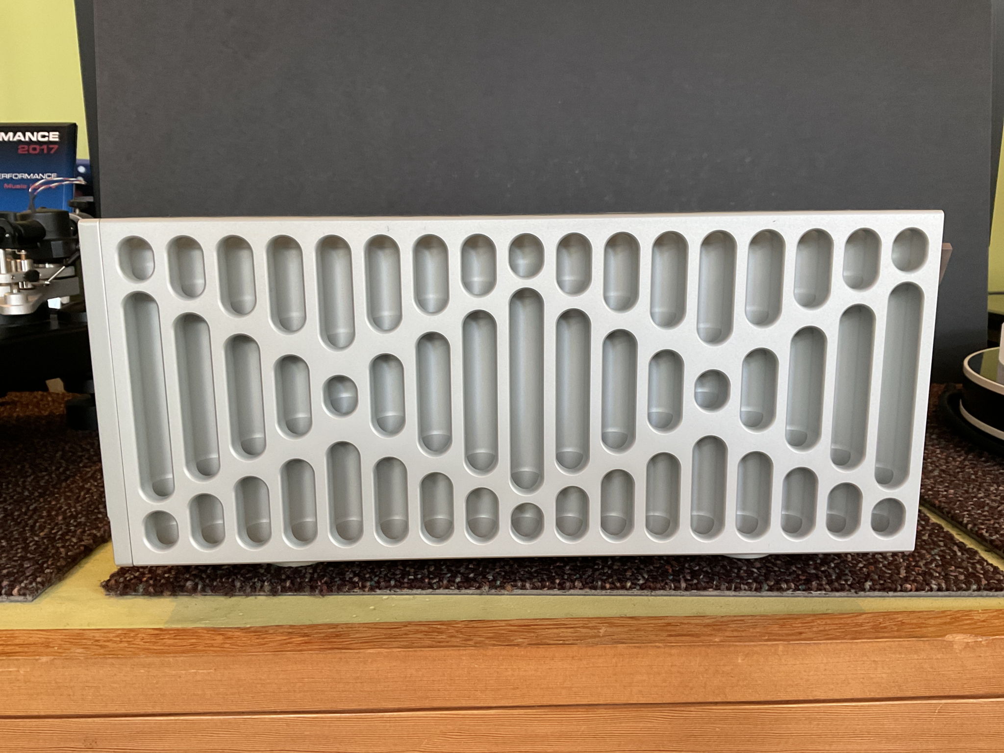 Boulder 1161 Stereo Power Amplifier 4