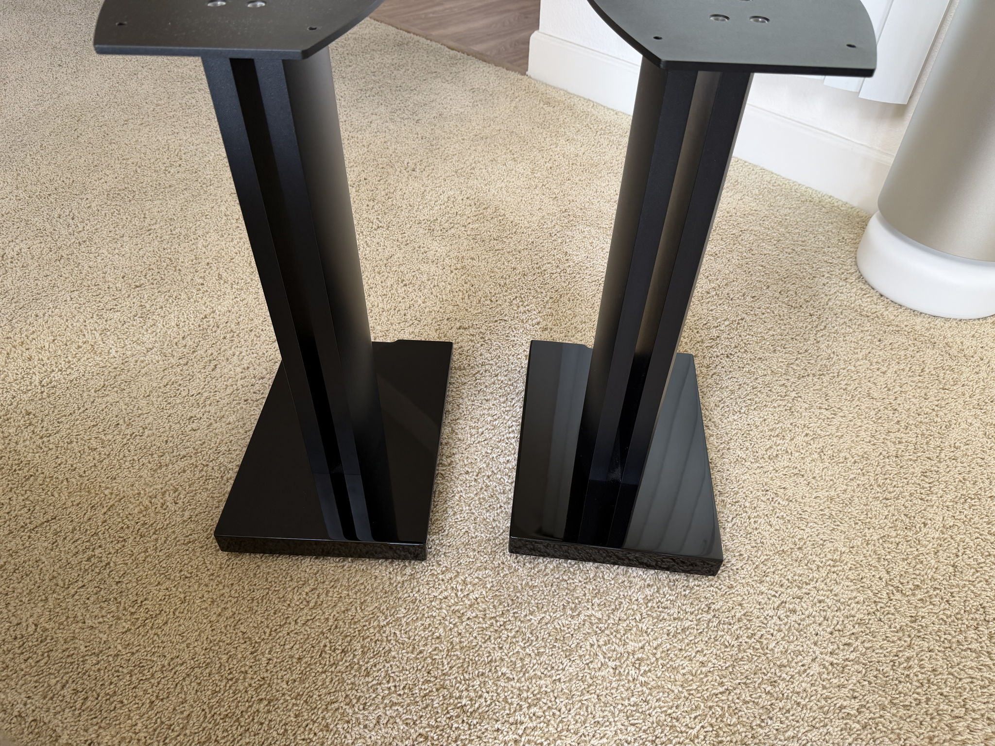 Bowers & Wilkins FS-805 D4 B&W 805 D4 Loudspeaker Stands 6