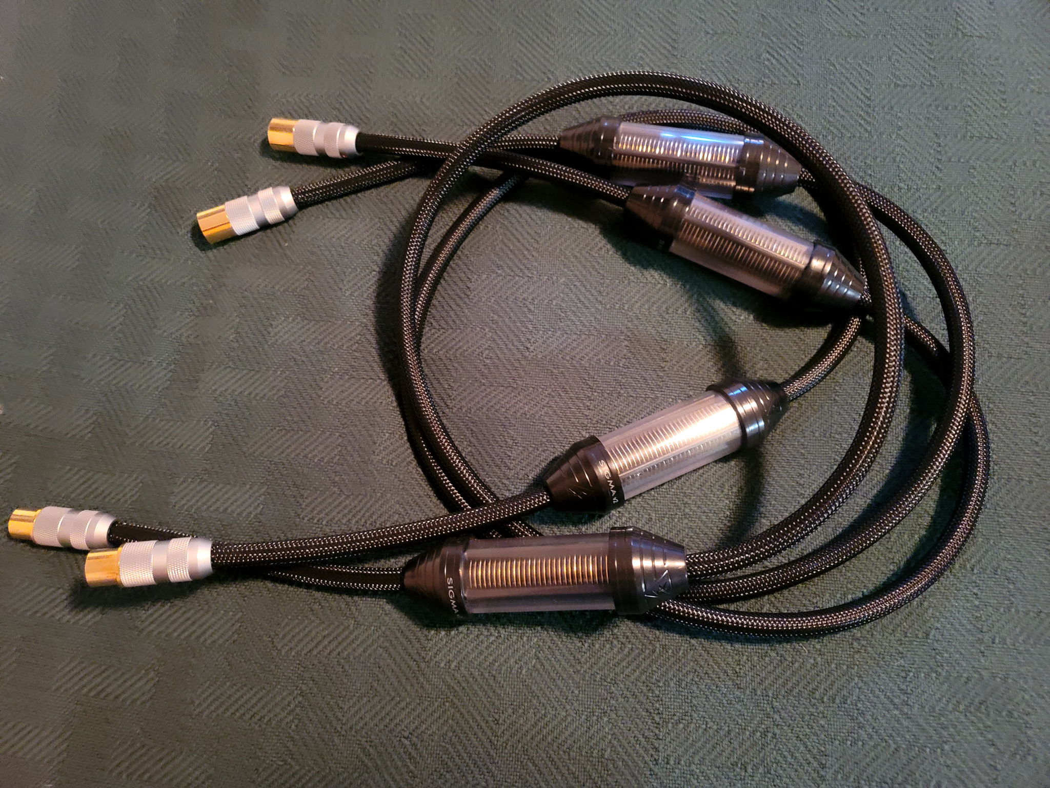 Shunyata Research Sigma v2 Intertconnects XLR 1.5M Sold 3