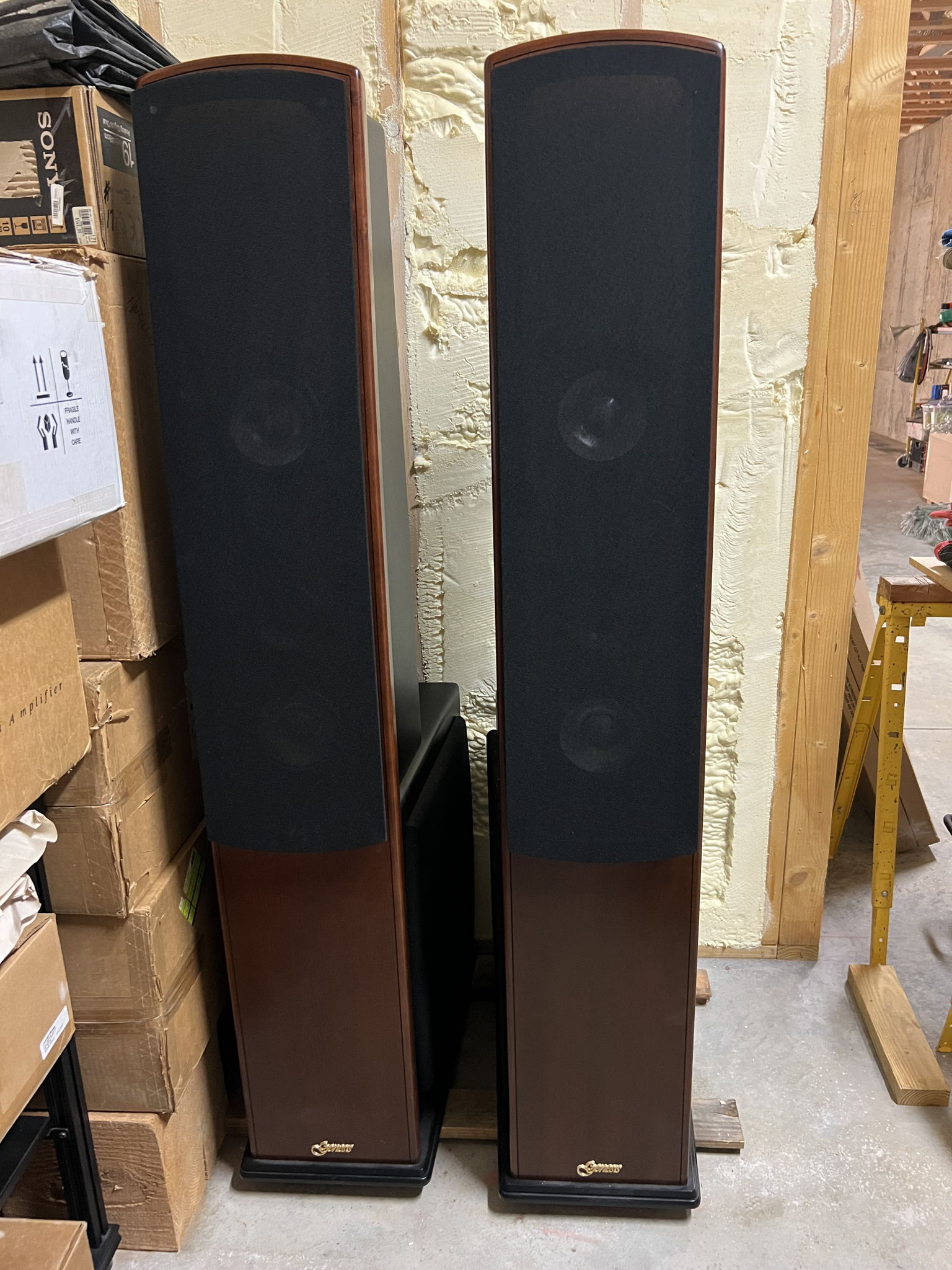 Genesis APM Monitor 1s and Genesis center 750