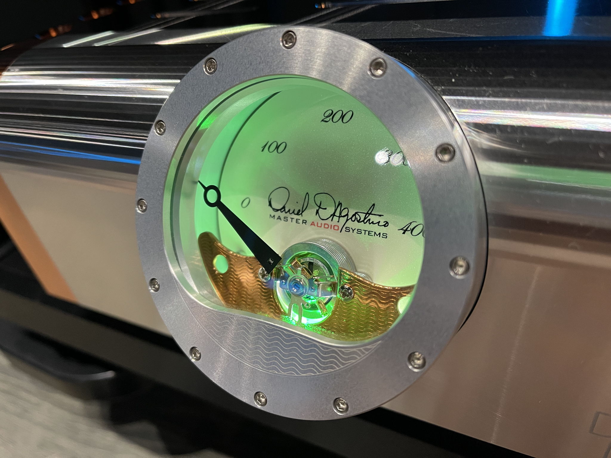 Dan D'Agostino Momentum M400 Monoblock Amplifiers - Sil... 3