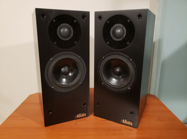 Alon Petite Loudspeakers. Now over 63% off.