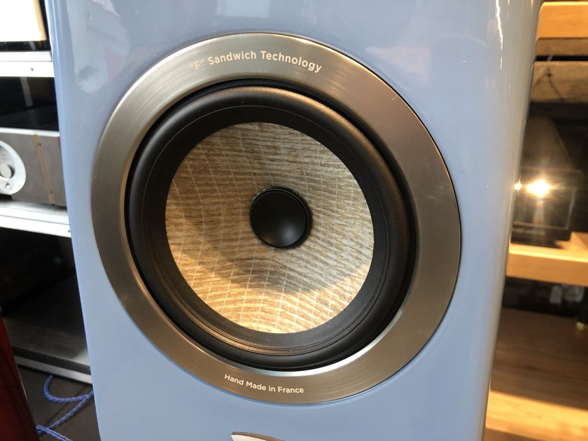 Focal Kanta N°1 High Gloss Speaker with Stands - Rare Gauloise Blue Finish