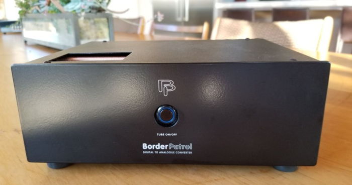 Border Patrol SE-i USB Dac Black ~ Like New