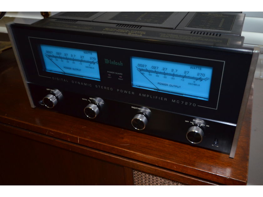 McIntosh  MC-7270 Amplifier - 2 x 270W - Excellent Condition