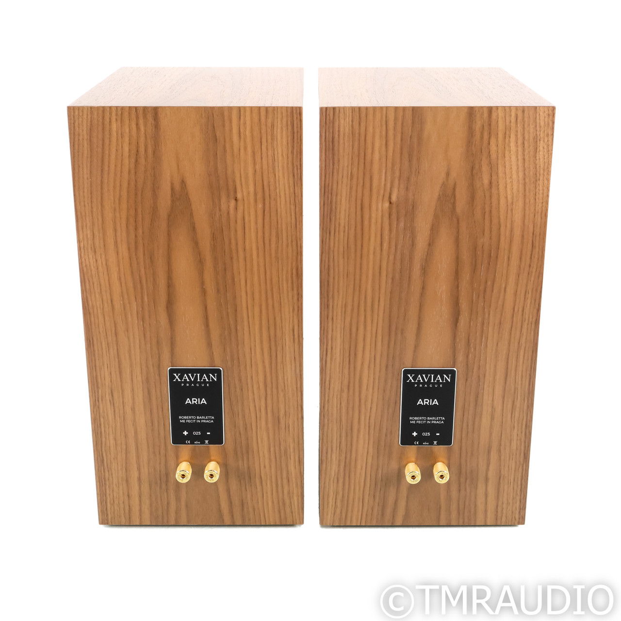 Xavian Aria Bookshelf Speakers; Walnut Pair (76589) 6