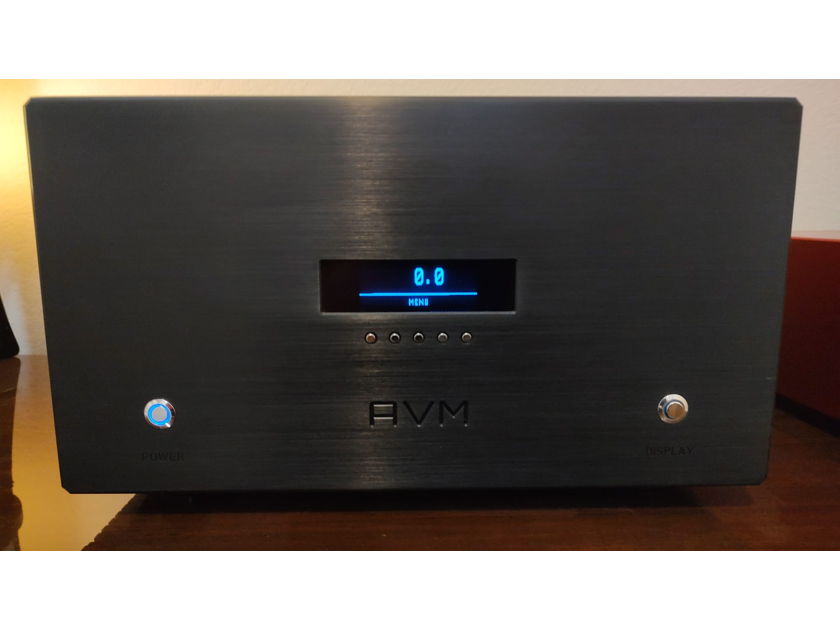 AVM Audio AVM AUDIO GERMANY SA8.2 TAS PRODUCT OF THE YEAR!
