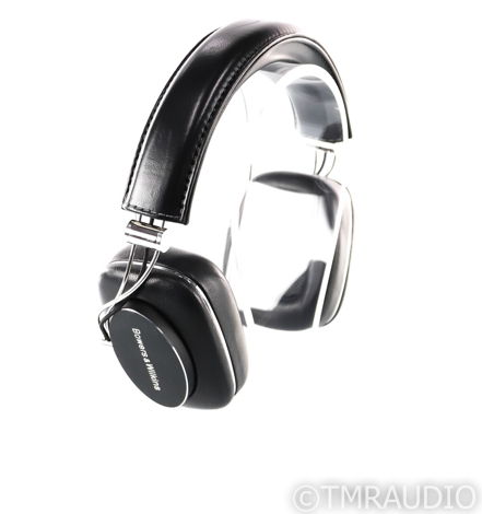 B&W P7 Closed Back Headphones; P-7 (28335)