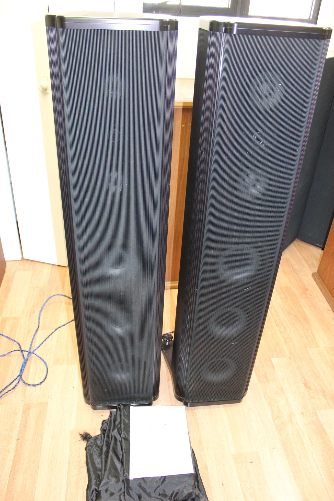 Krell speakers hot sale