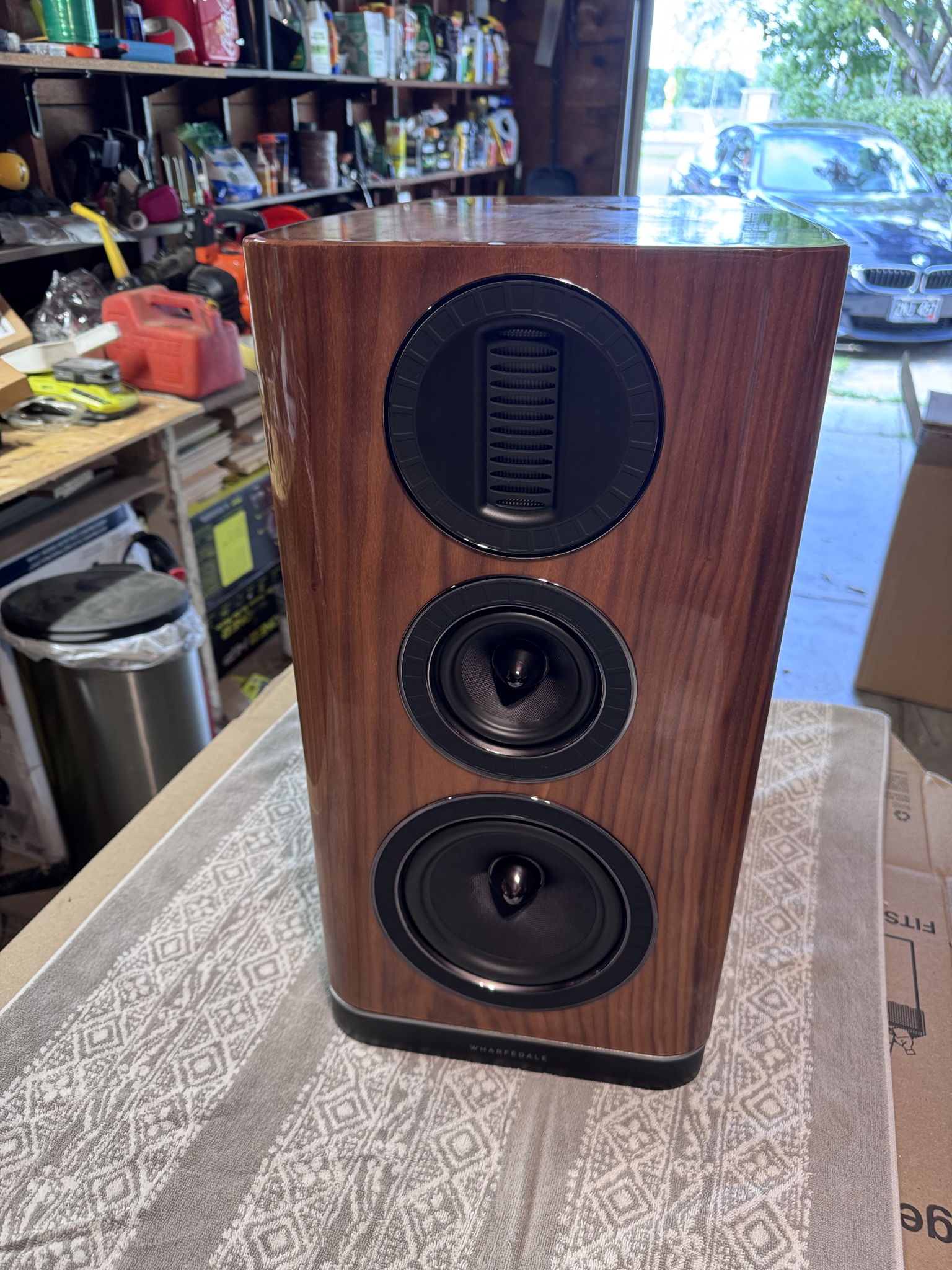 Wharfedale Aura 2 in Stunning Walnut!! 3