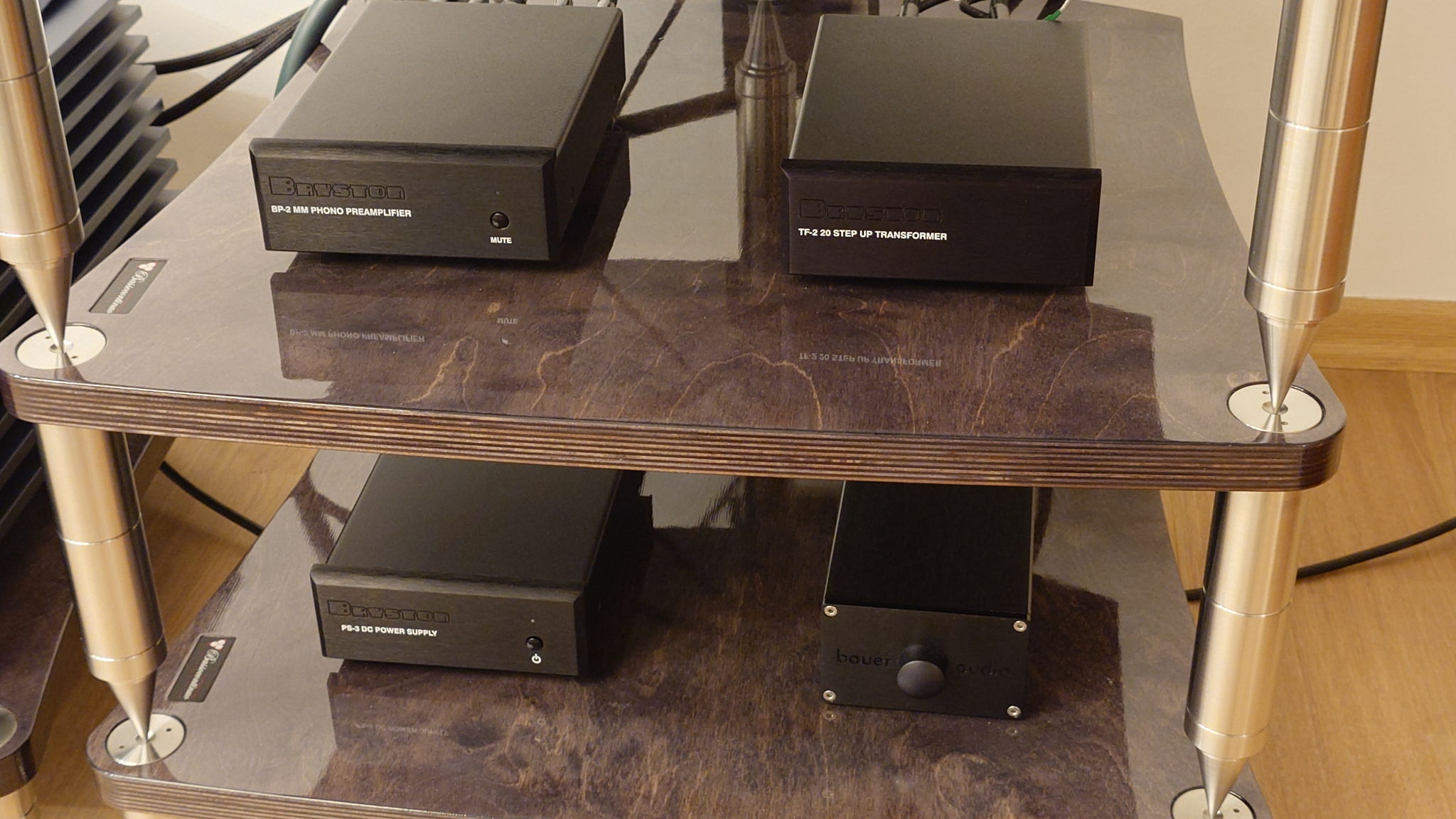 Super sounding phono stage at more than a fair price.
