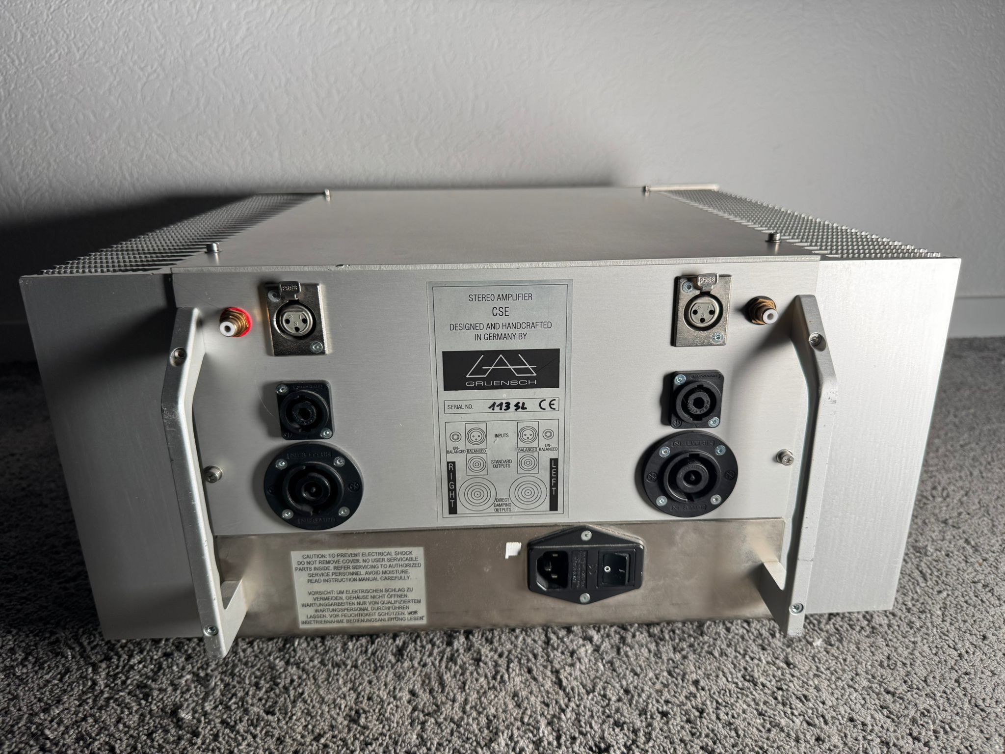 Gruensch CSE stereo power amplifier in silver 8