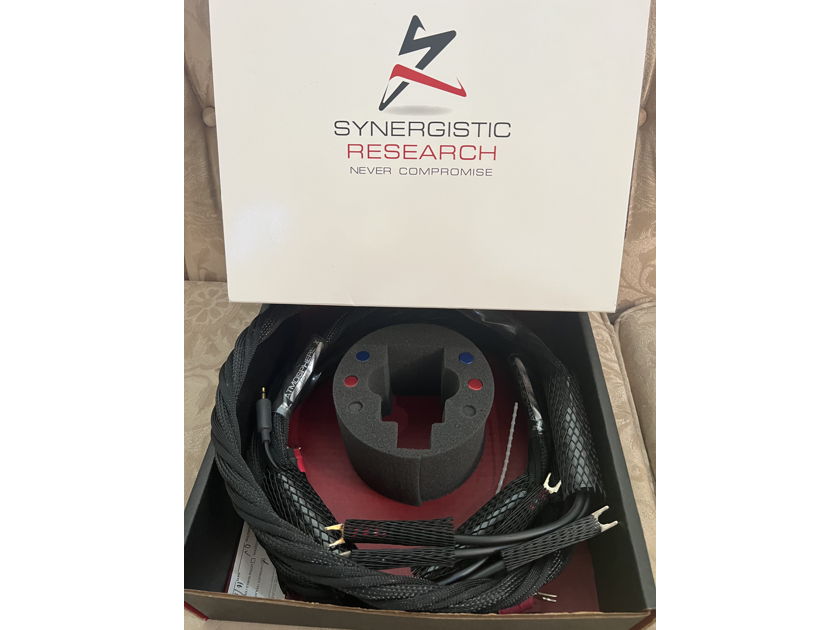 Synergistic Research Atmosphere X Euphoria 6ft speaker cables spade-spade