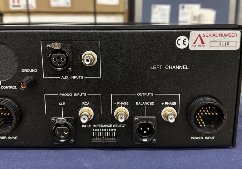 Aesthetix IO Eclipse Phono/Preamp w/ Dual Power Supplie... 6