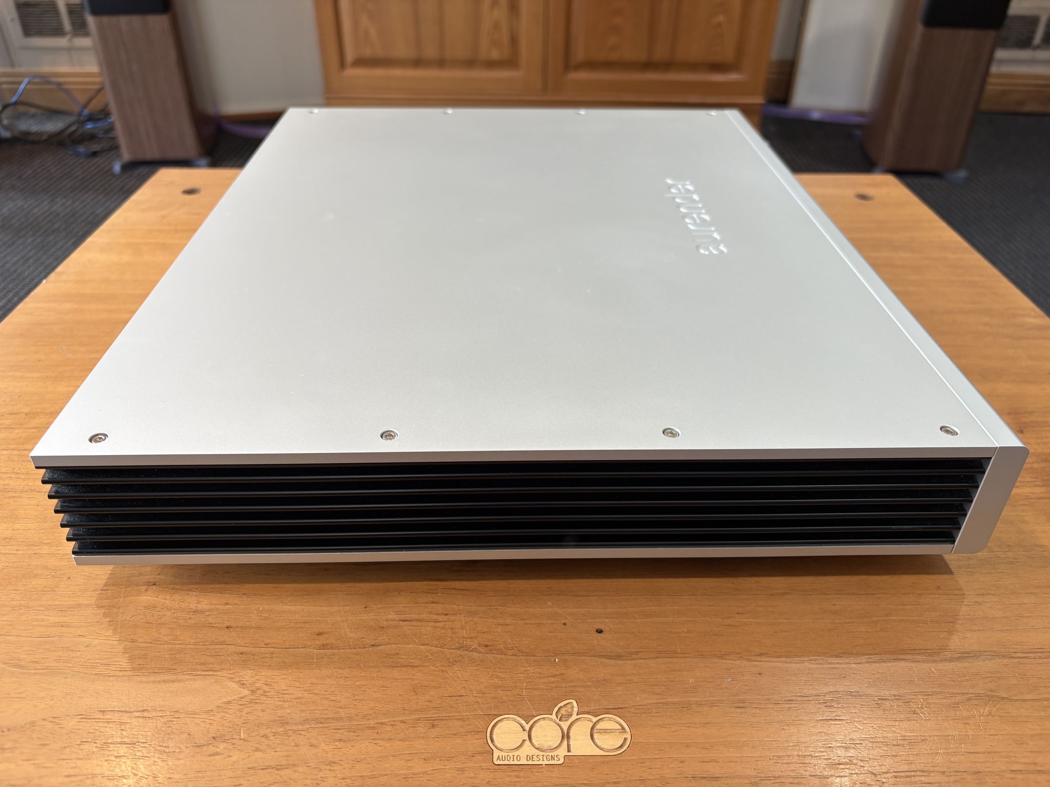 Aurender A10 Network Player in Silver 5