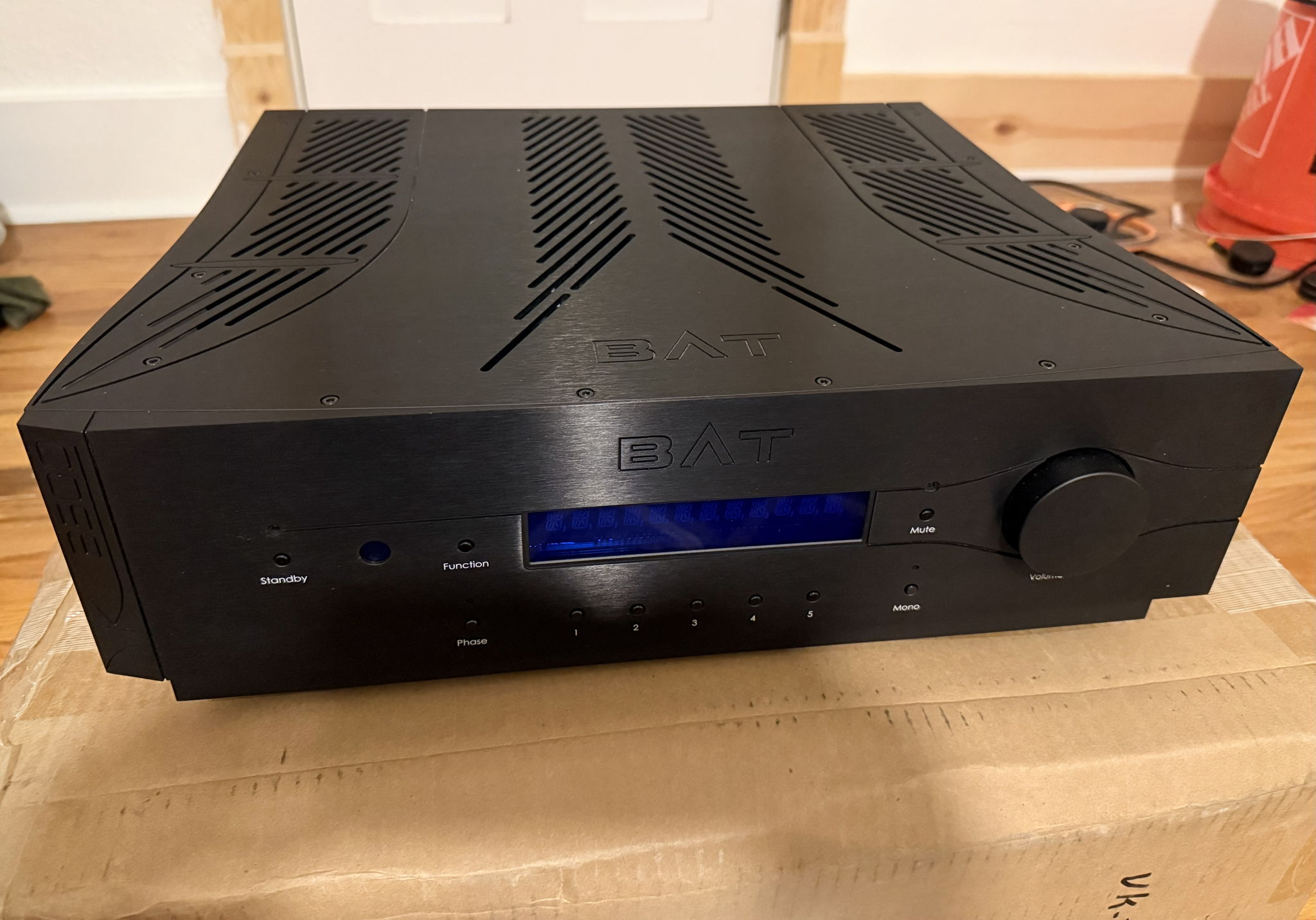 BAT VK-3500 Tube Hybrid Integrated Amp...New EH Gold Pi... 10