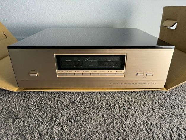 Accuphase DP-950 with DC-950 CD-Transport and DAC