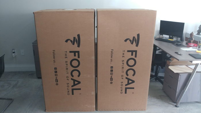 Focal Sopra New in Original Packaging