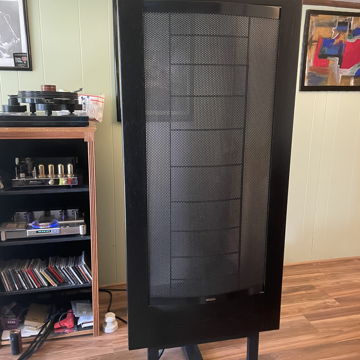 Martin Logan CLS-II with SoundAnchor stands EXCELLENT