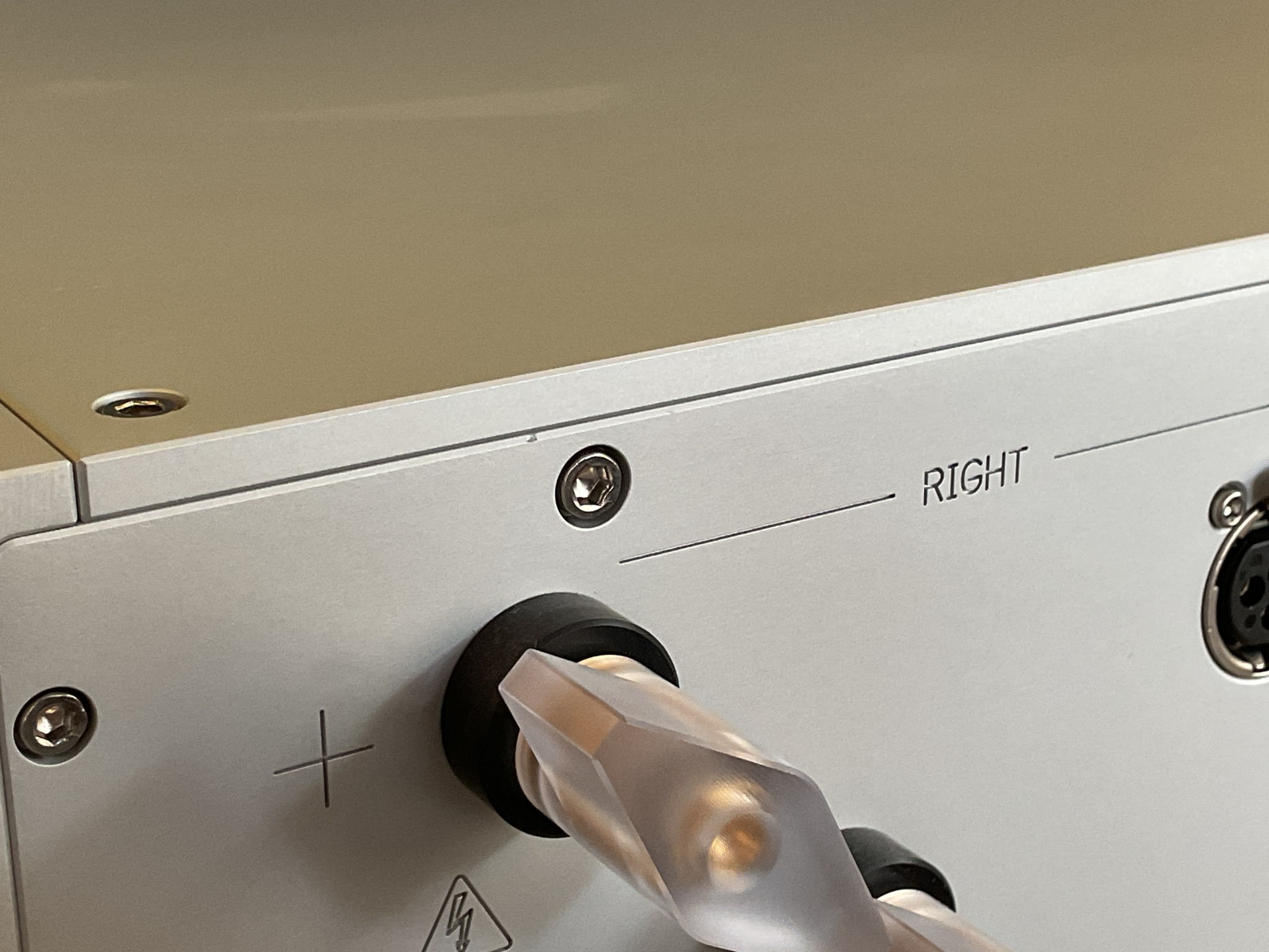 Boulder 1161 Stereo Power Amplifier 10