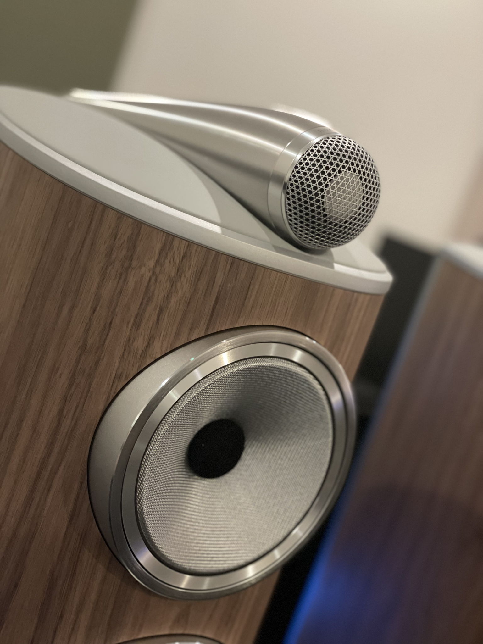 B&W (Bowers & Wilkins) 804 D4 -Walnut (Pair) **Trade-in** 10