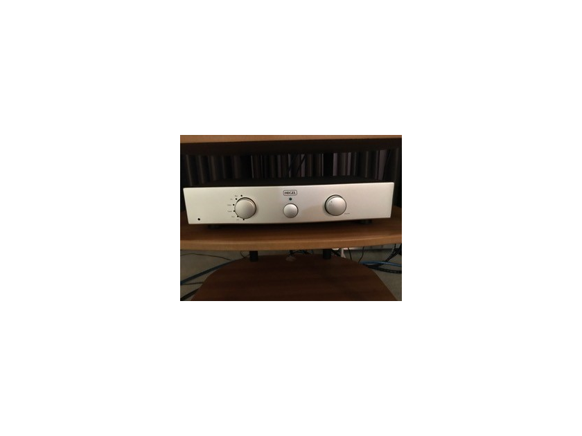 Hegel P20 Pre-Amp Silver brand new condition