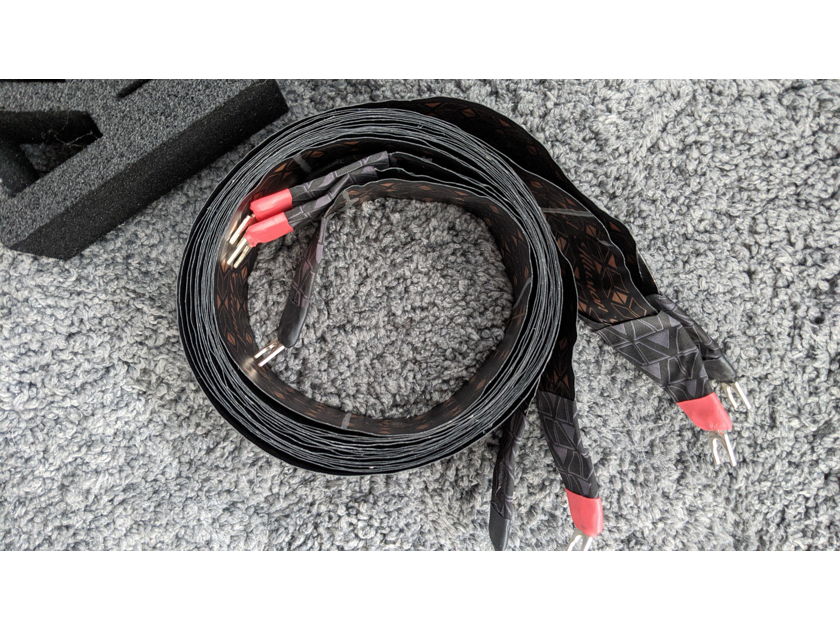 Verastarr Grand Illusion Evo Series Speaker Cables (price reduced)