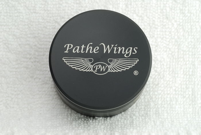 Pathe Wings Record Weight