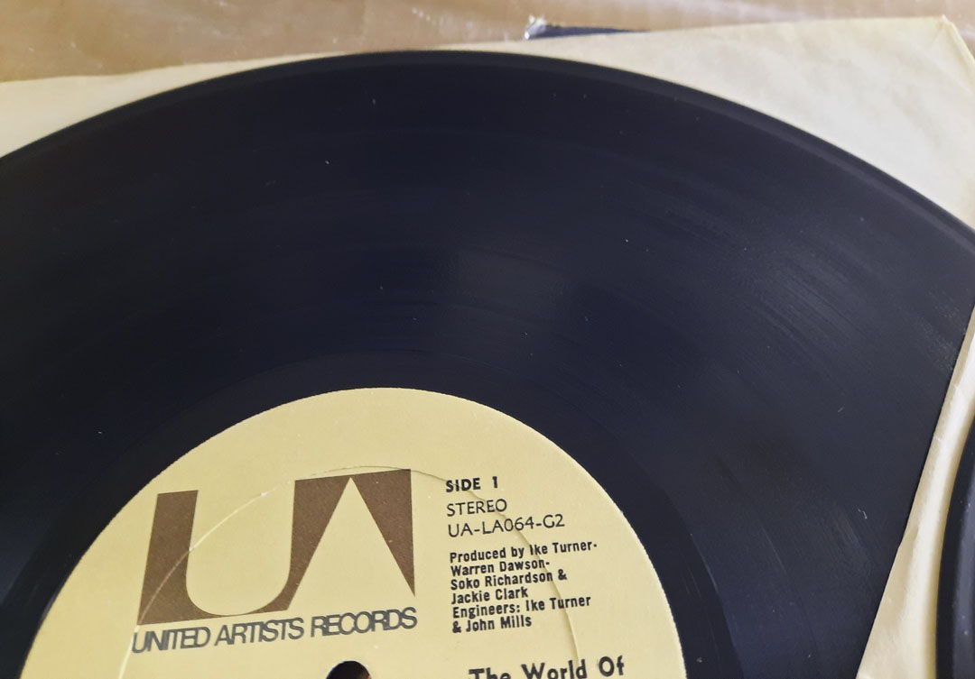 Ike & Tina Turner - The World Of Ike & Tina  1973 EX+ O... 7