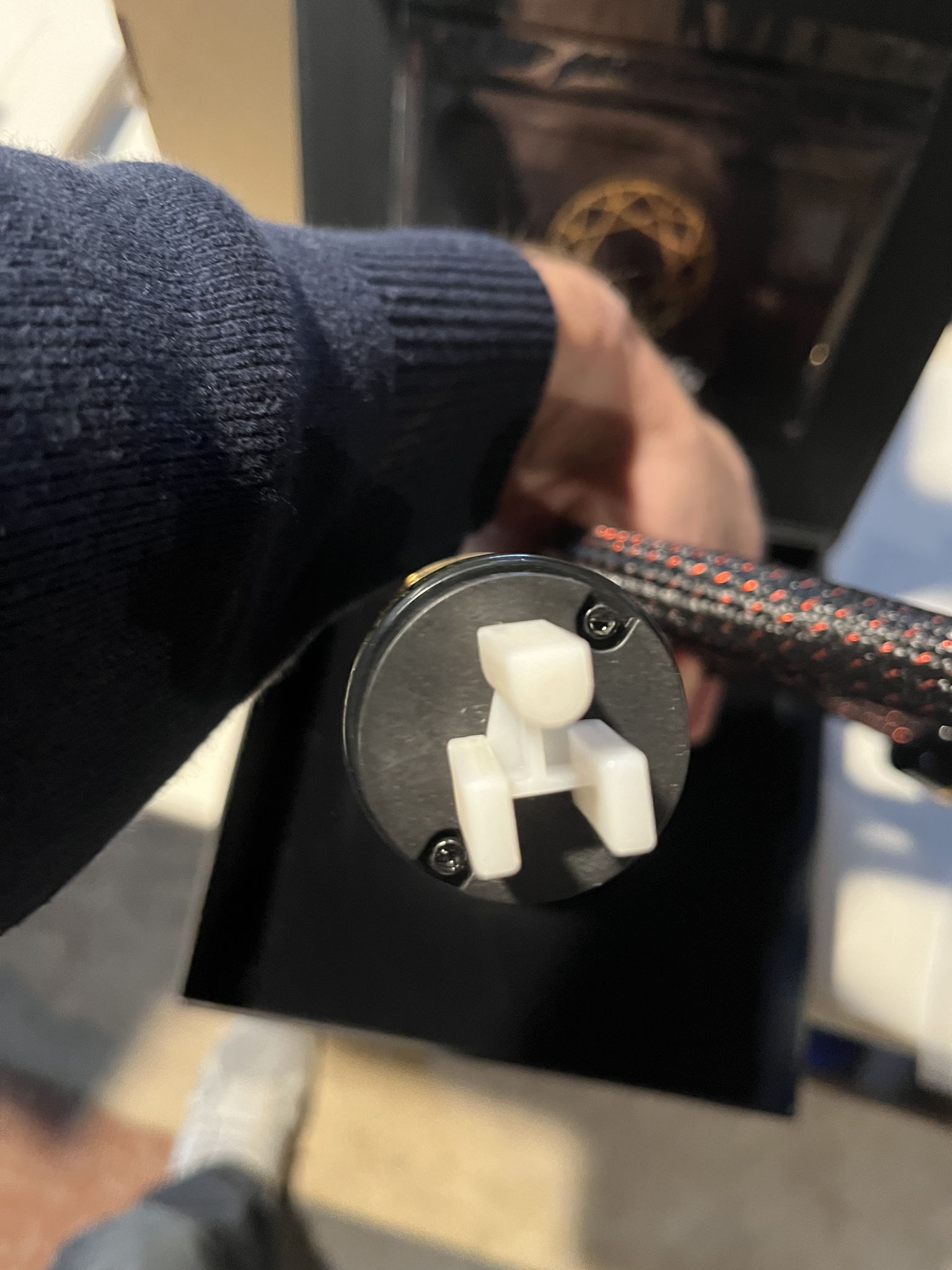 Clarus Crimson CCP Power Cable 3