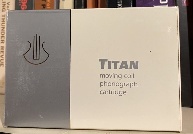 Lyra  Titan MC cartridge