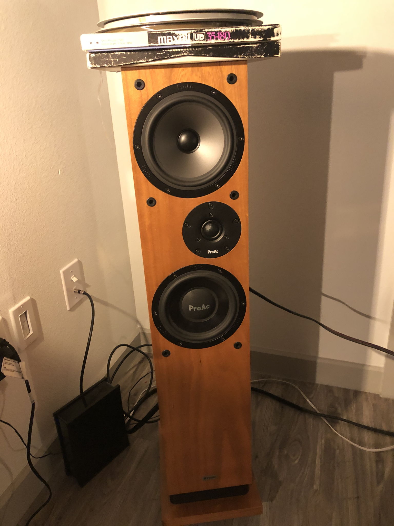 Proac response dt8 sales sale