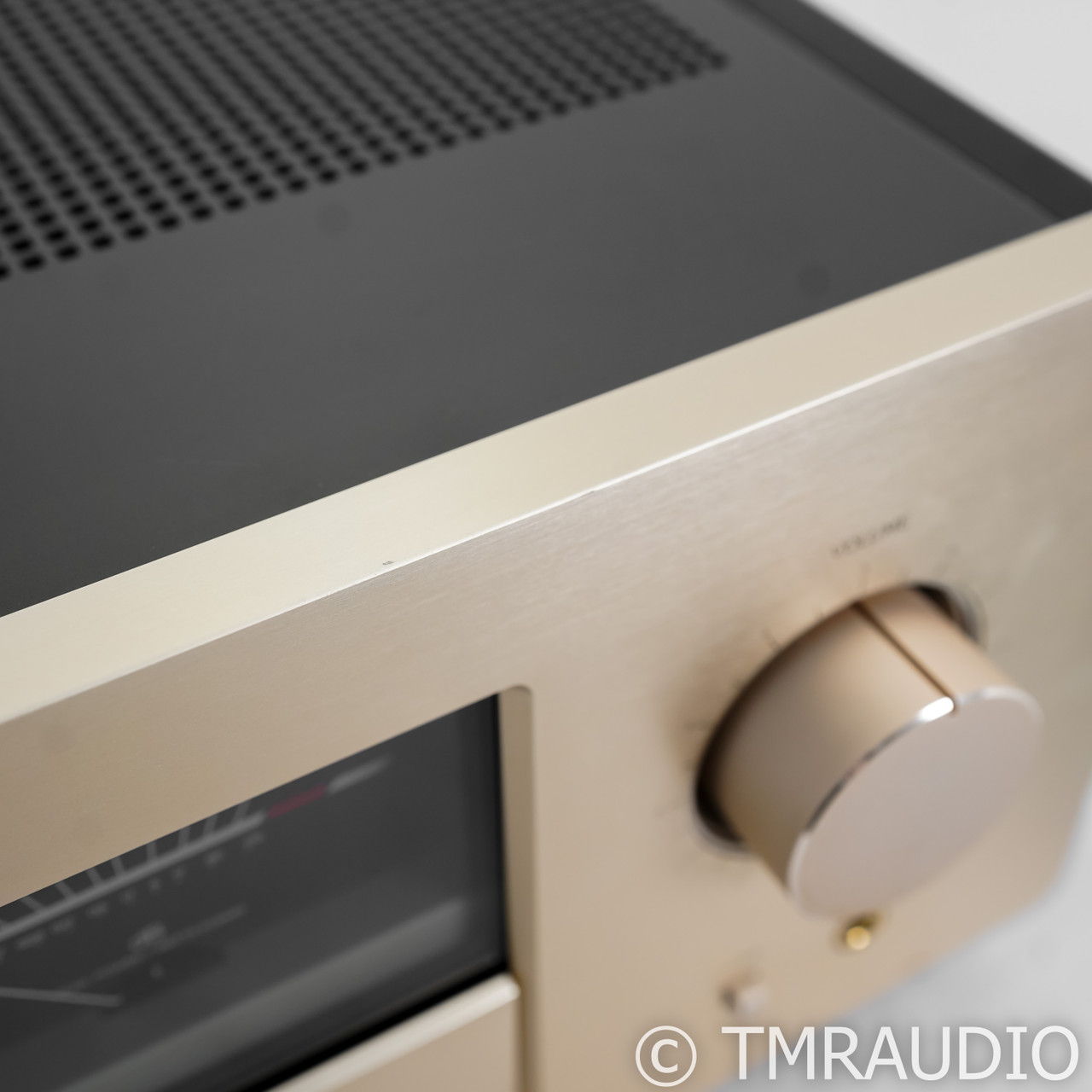 Accuphase E-406 Stereo Integrated Amplifier (64687) 8