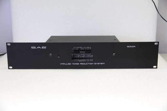 SAE 5000A Impulse Noise Reduction Phono Pop & Click Sup...