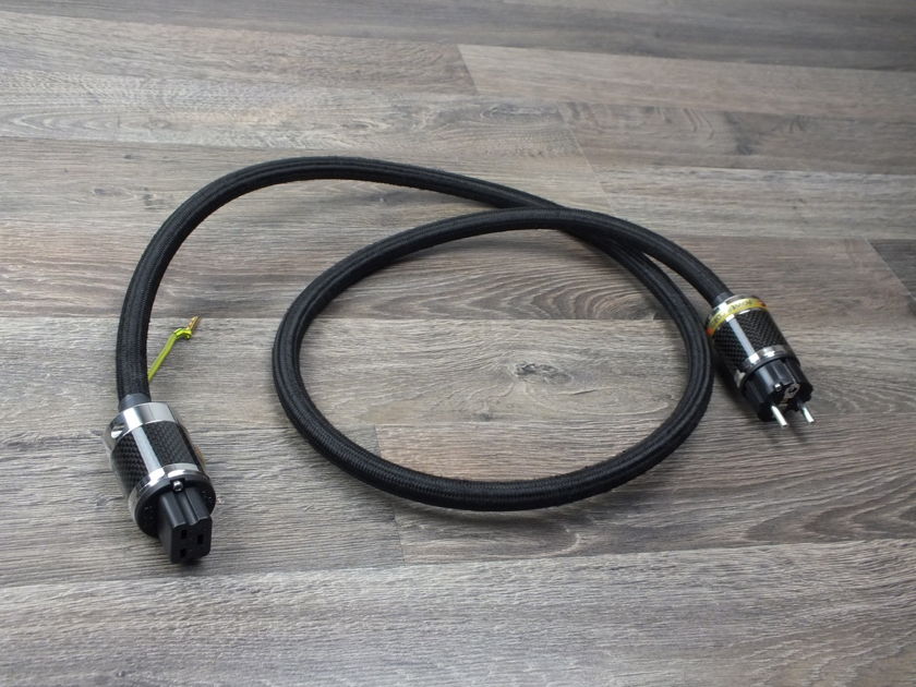 Kemp Elektroniks Reference SOTA power cable 1,5 metre C19 connector