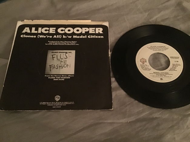 Alice Cooper Clones(We’re All) 45 With Picture Sleeve