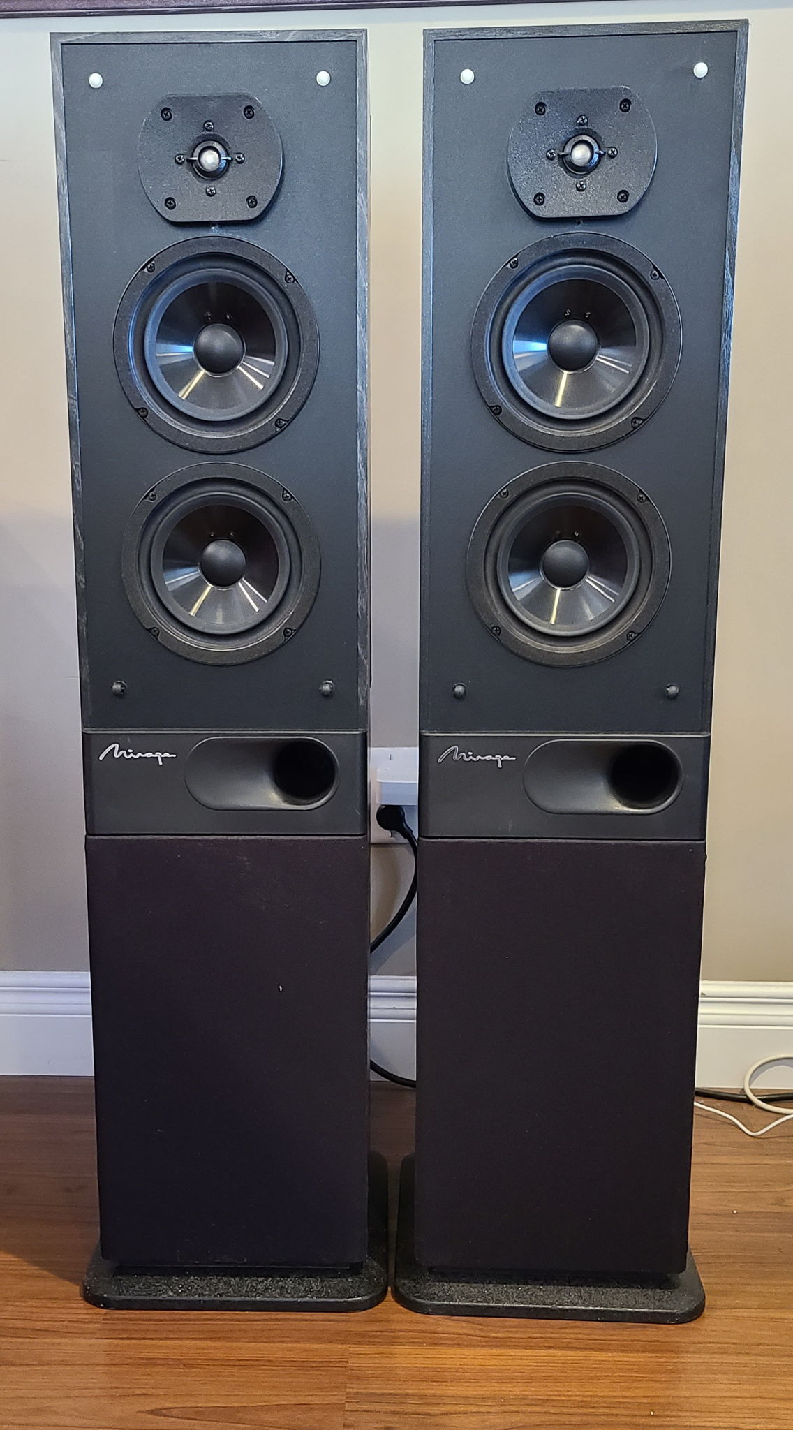 Mirage M-990 Loudspeakers. Shipping Included.