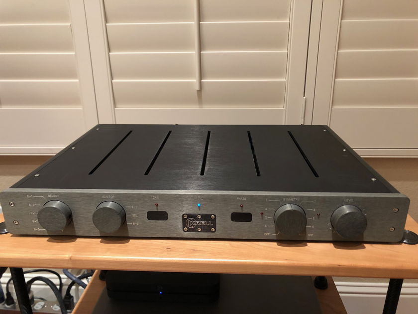Krell KBL Preamplifier- Great condition in Original Box