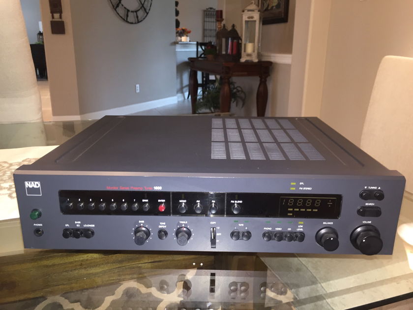 NAD 1600 Preamp/Tuner with Remote