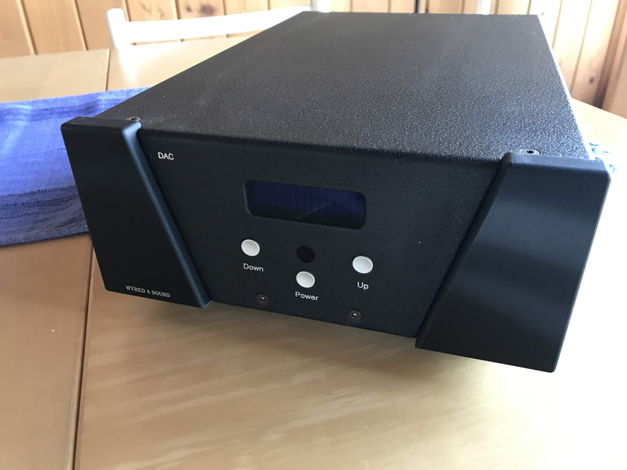 Wyred 4 Sound DAC-2 DSD with femto clock upgrade