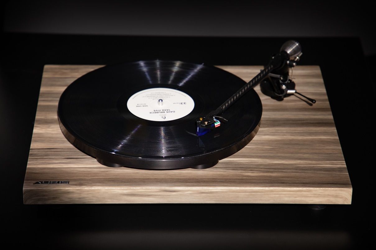 Auris Audio Jazz turntable 5