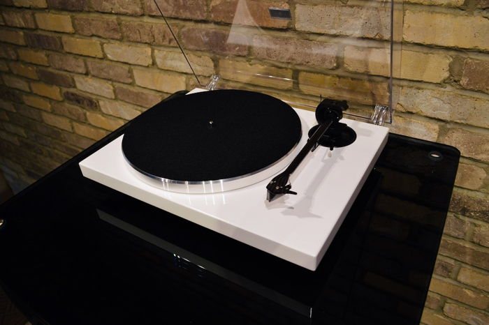 Pro-Ject Audio Systems 1-Xpression Carbon Classic