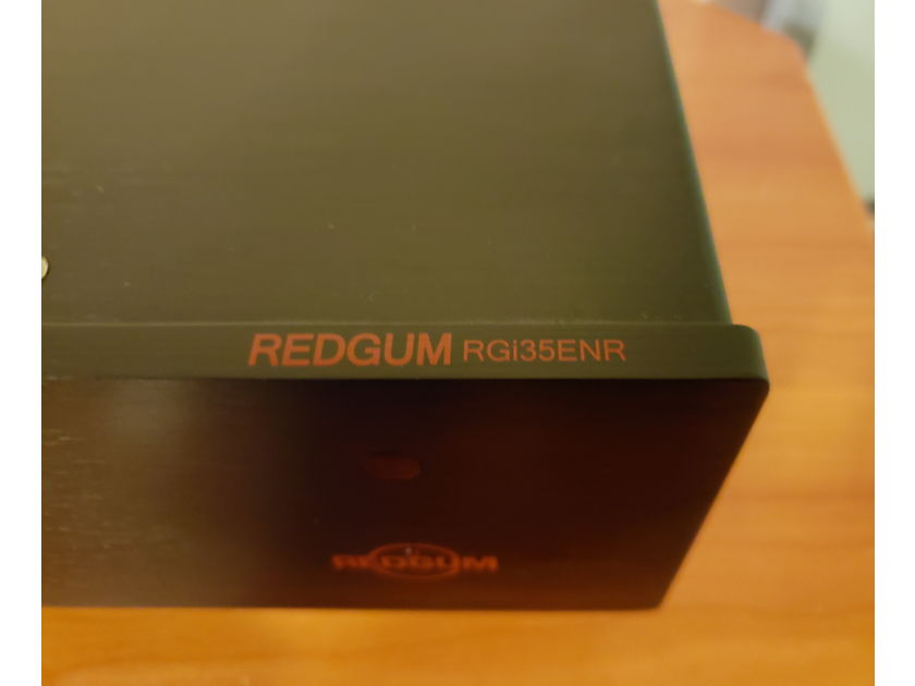 Redgum RGi-35 ENR Black Signature Series Integrated Amplifier. Price Drop.