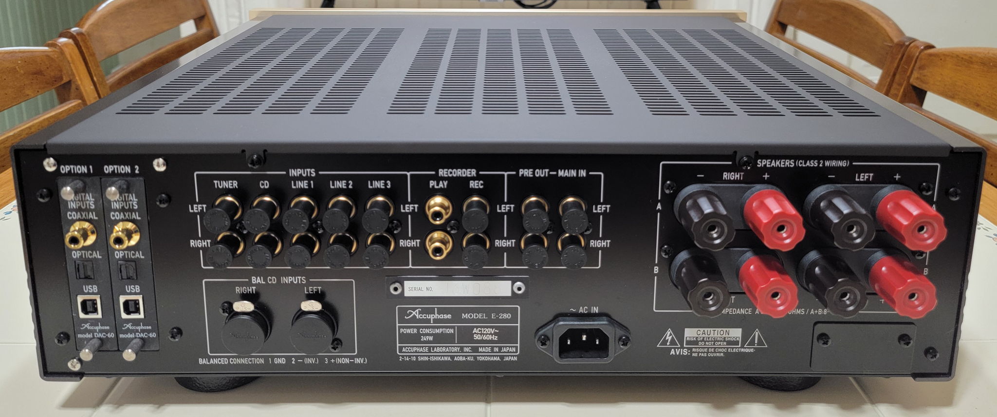 Accuphase E-280 with DAC-60 card 4