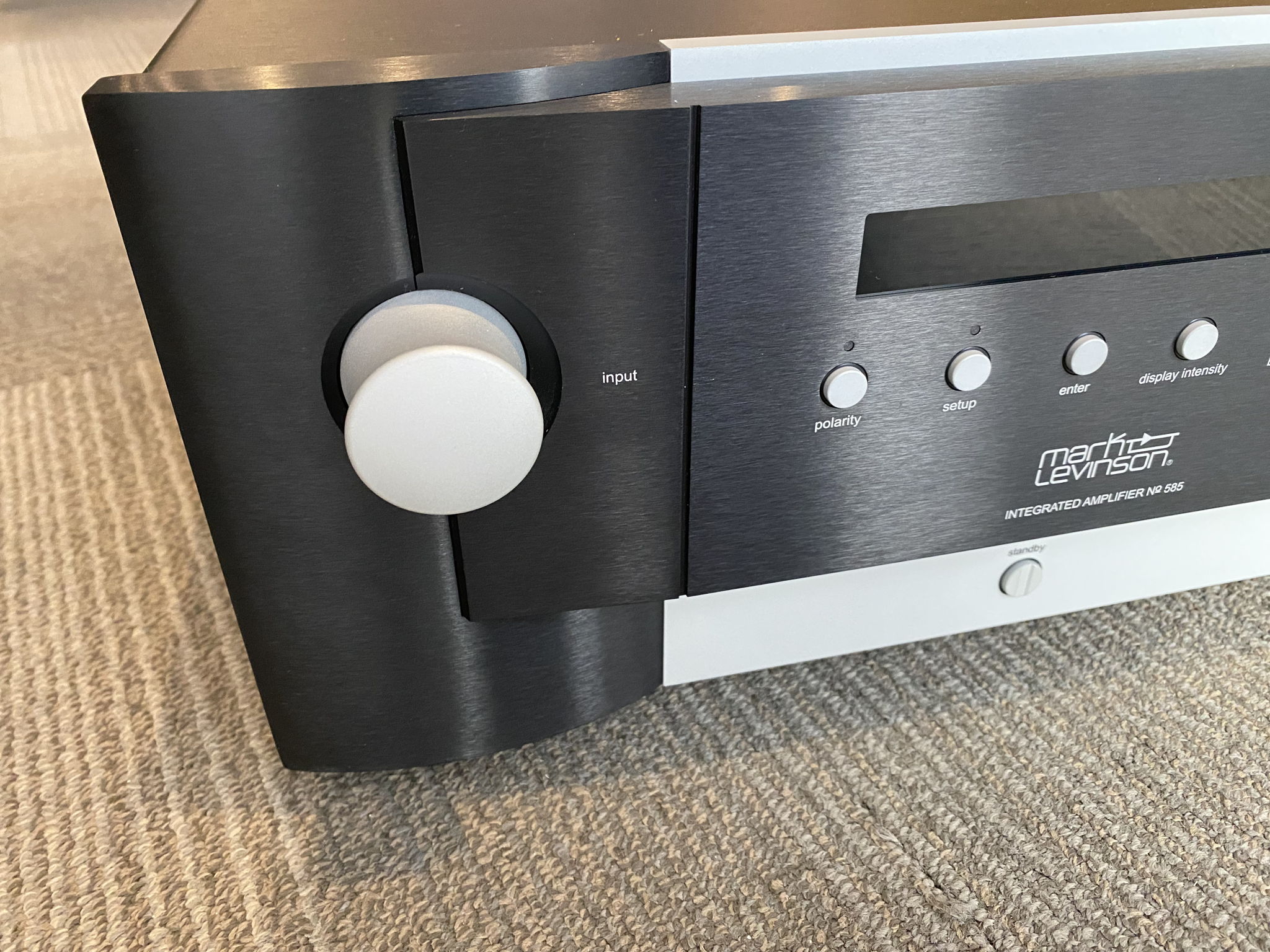 Mark Levinson No 585 Integrated Amplifier w/ Digital 2