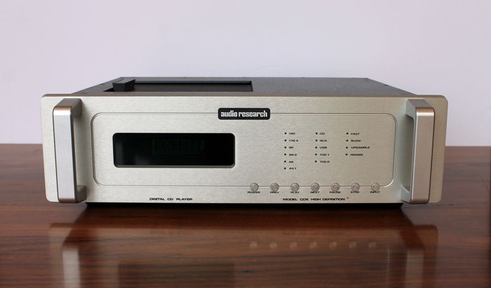 Audio Research CD6 CD Player w/DAC in Silver Finish