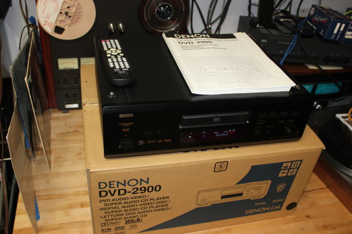 Denon DVD-2900 DVD/CD/SACD Player with Remote and Manua...